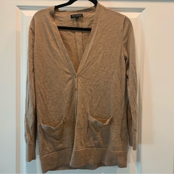 Banana Republic 100% merino wool sweater - Picture 1 of 4